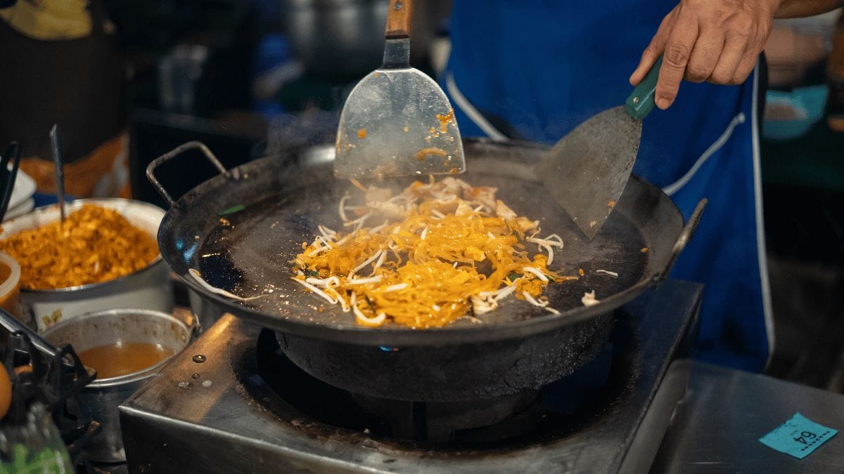 pad thai being prepared