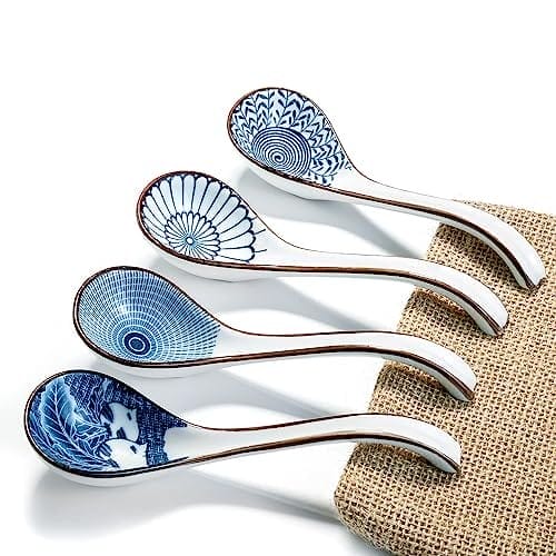 daho gomsu asian ceramic soup spoon, with long handle easy to hold, non-slip bottom, for japanese ramen, chinese wonton, dumplings, pho, noodle soup spoons, set of 4 (v86)