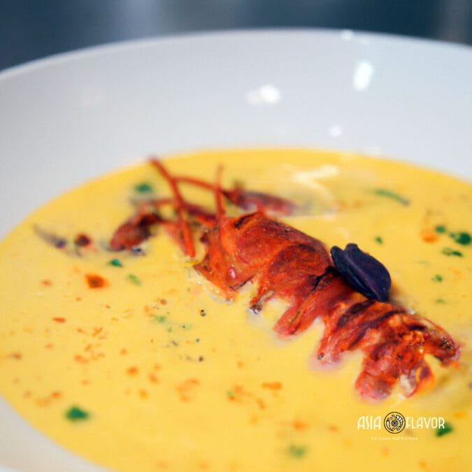 Exquisite Lobster Bisque with Saffron Infusion
